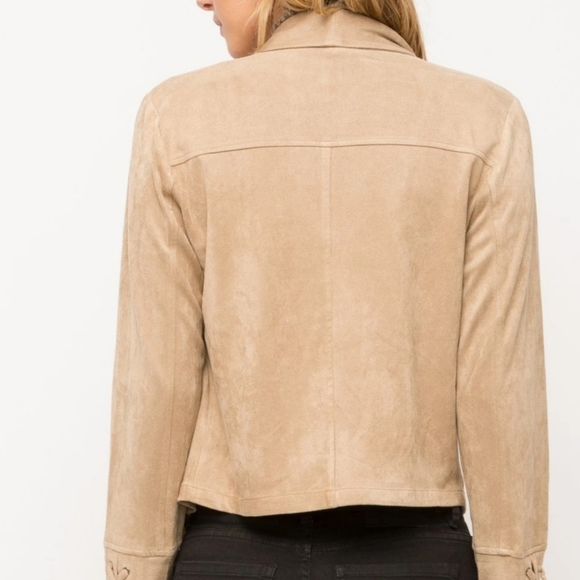 NWT Taupe Faux Suede Jacket by Mystree Brand - Picture 3 of 4